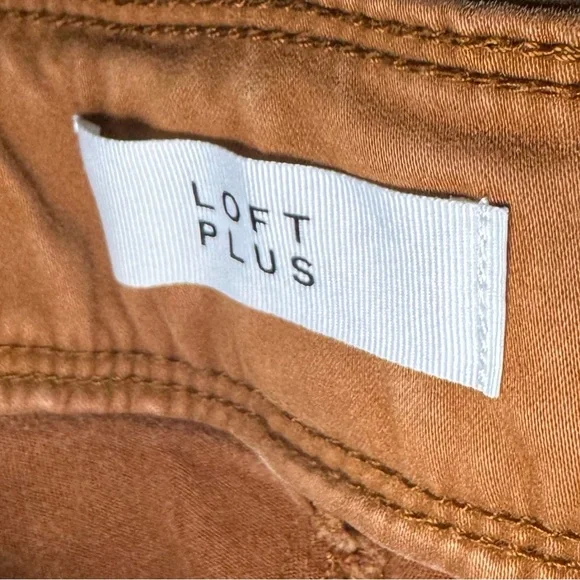 LOFT women Tan Chinos - Picture 3 of 4
